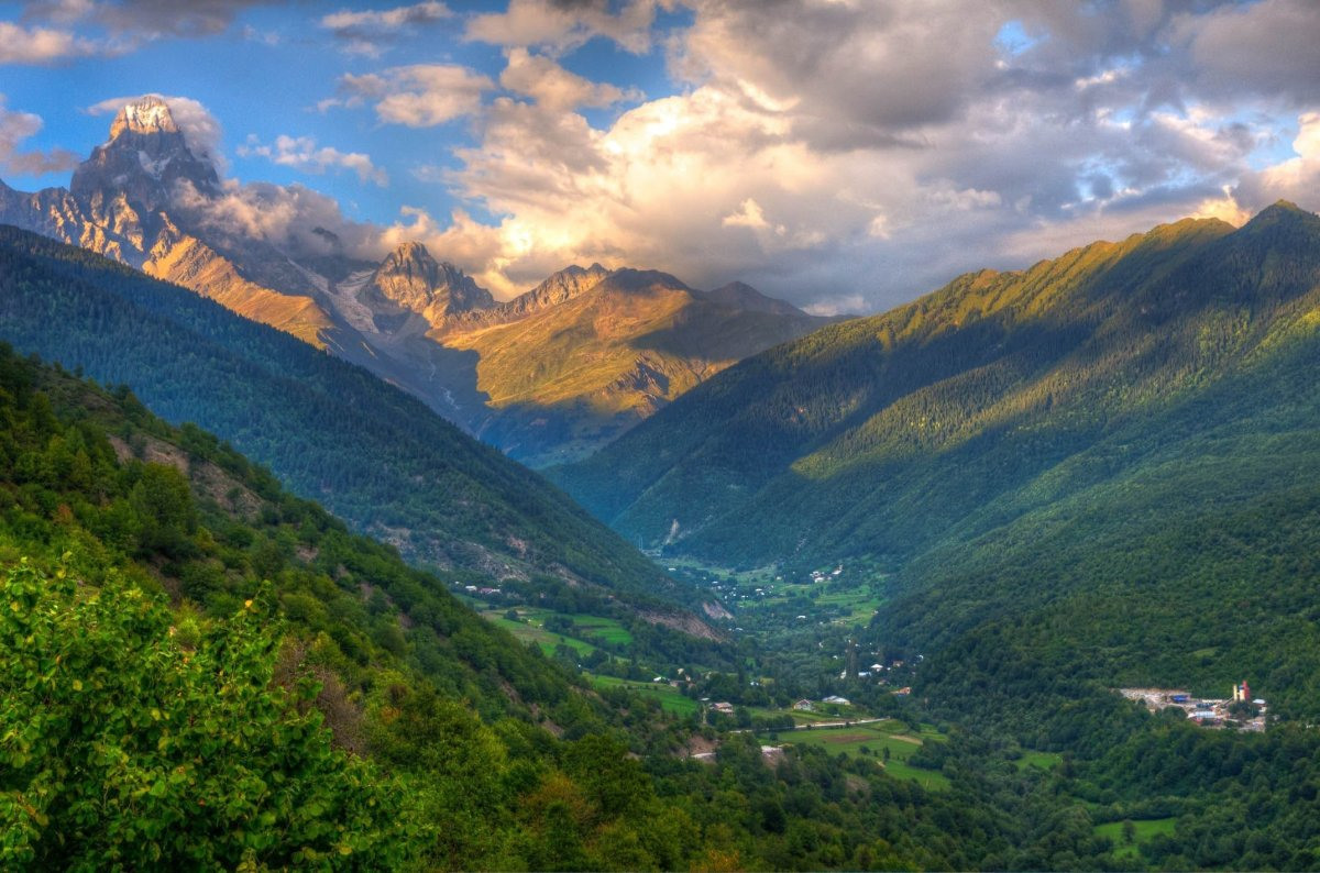 Грузинские Горы Фото