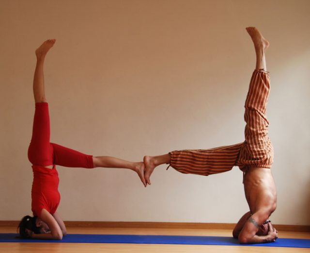 Йога для двоих: 15 Простых асан парной йоги для начинающих, которые помогут стать ближе