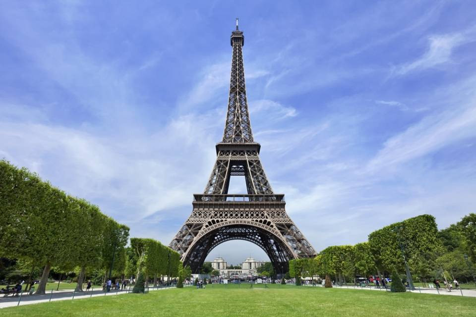 Фото башня парижа эйфелева башня