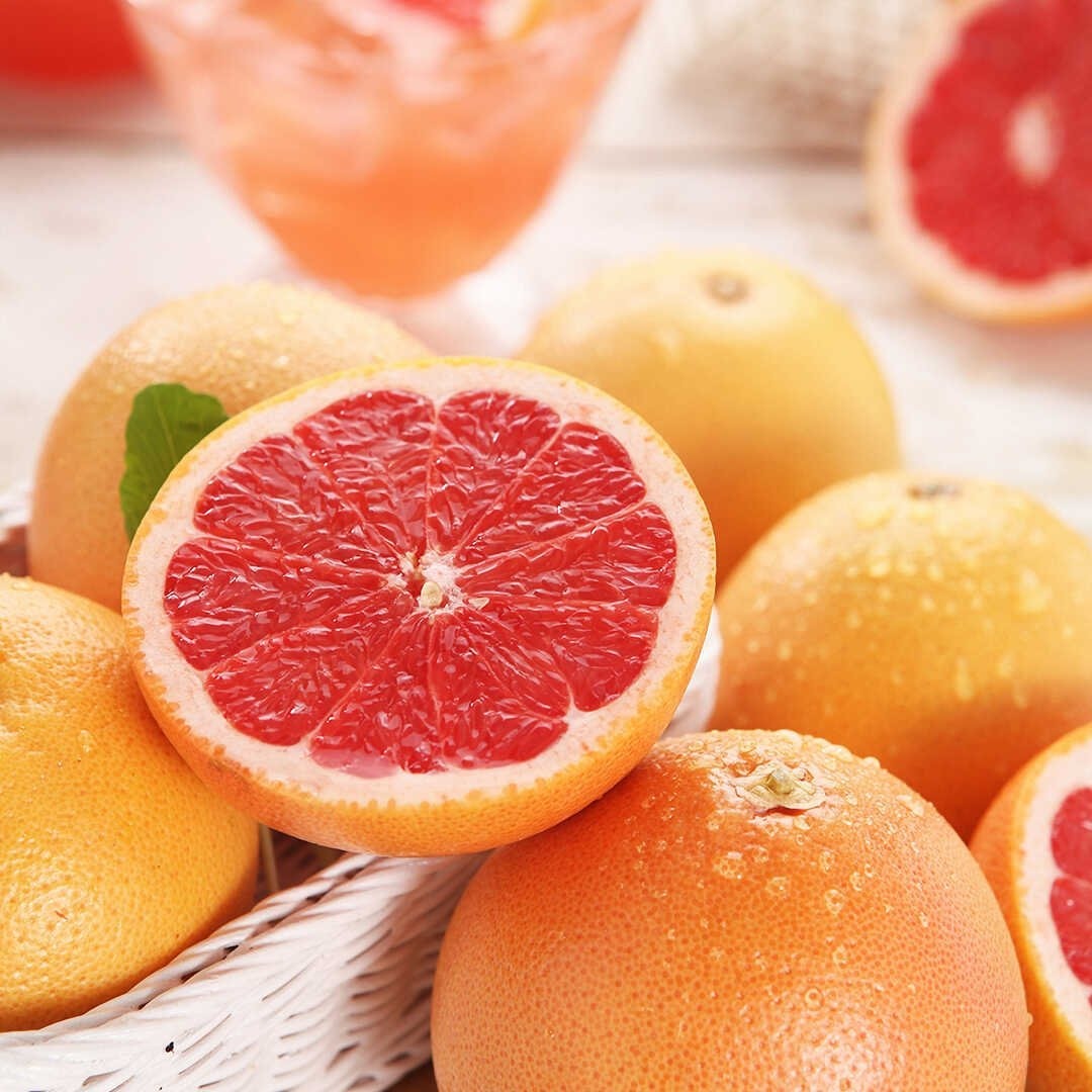 Картинки грейпфрута. Sarikaya грейпфрут. Санни грейпфрут. Rio Red Grapefruit. Розовый апельсин грейпфрут.
