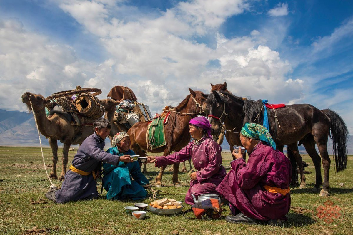 Монгольская степь кочевье