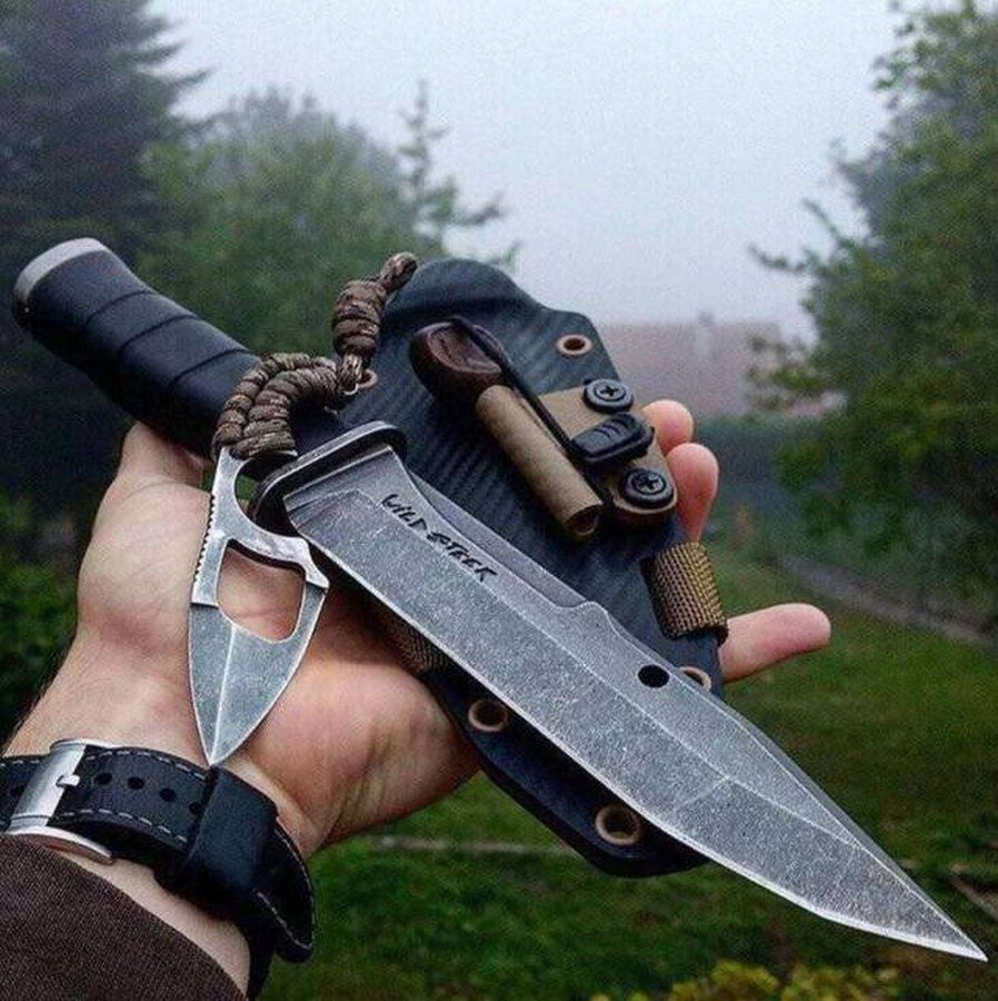 Необычные боевые ножи