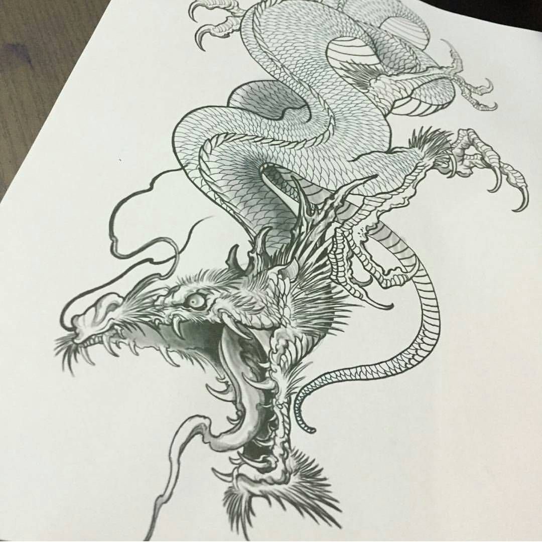 Длинный дракон тату