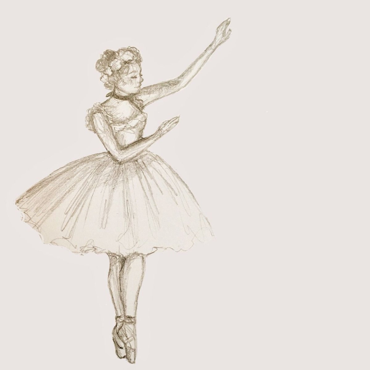 Балерина в костюме карандашом