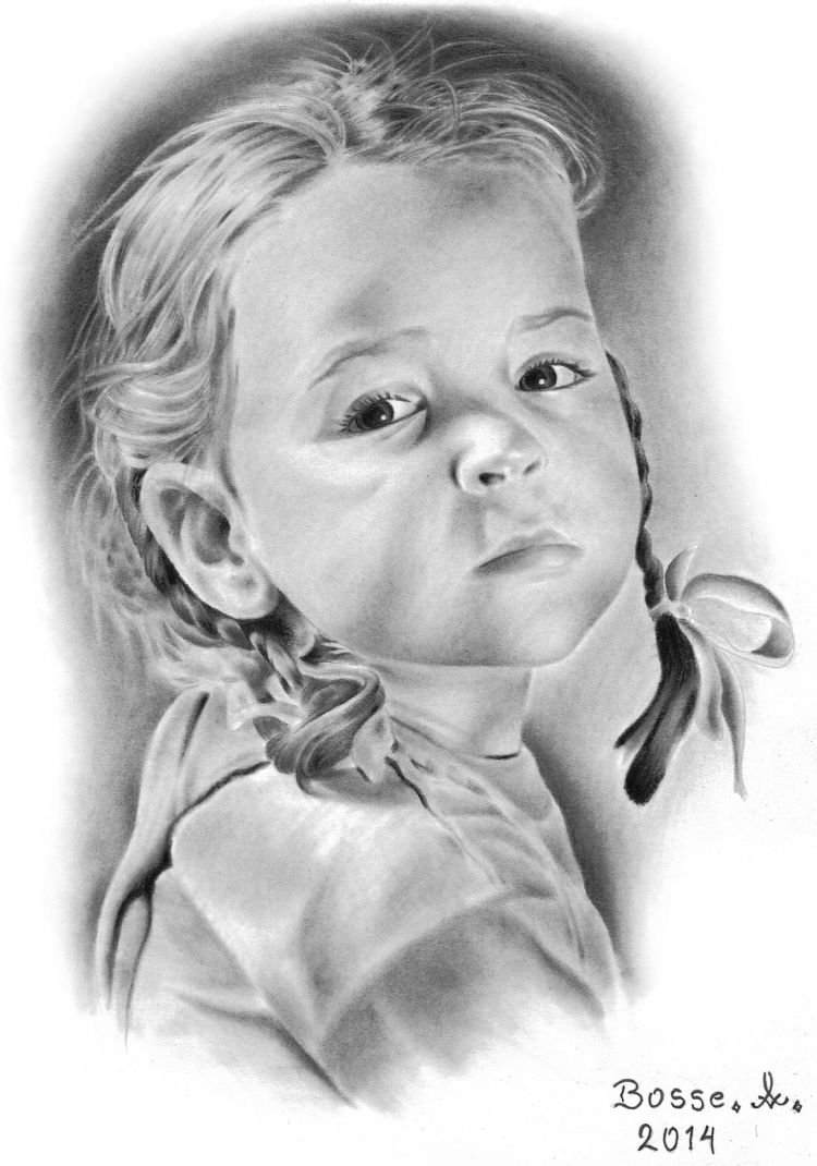 Портрет маленького ребенка карандашом