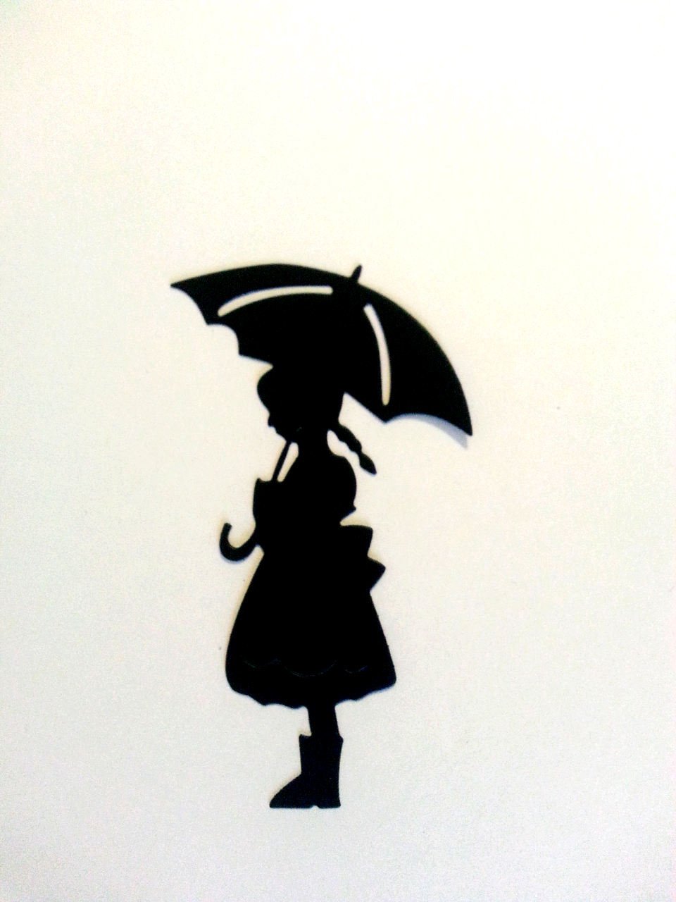 Девушка с зонтиком силуэт