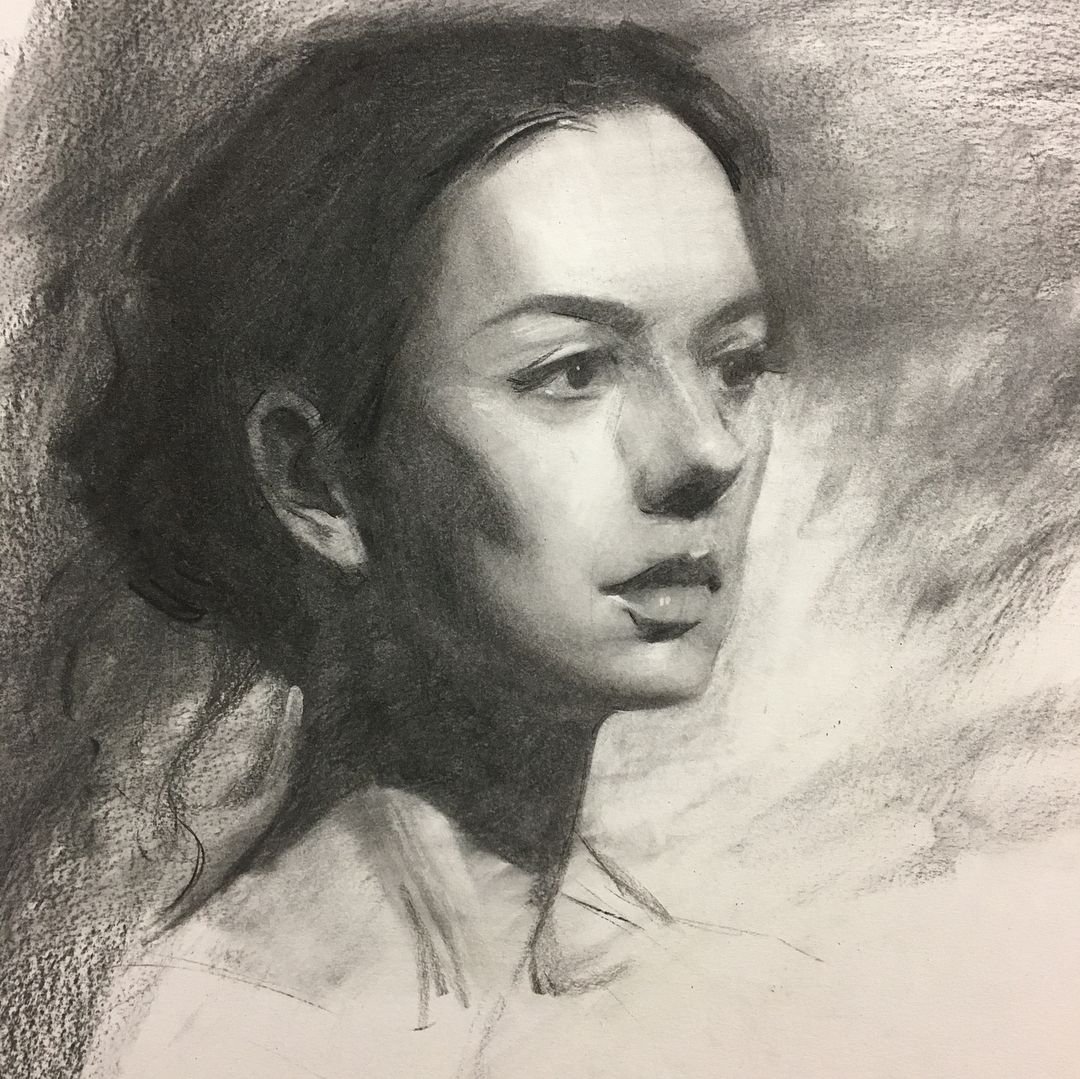 Лицо девушки в три четверти рисунок