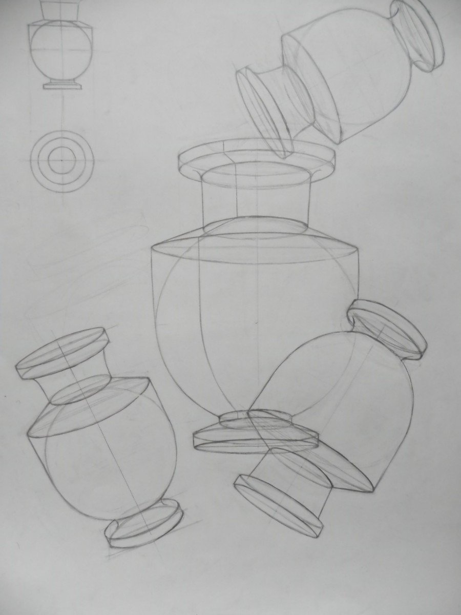 Линейно конструктивное построение вазы