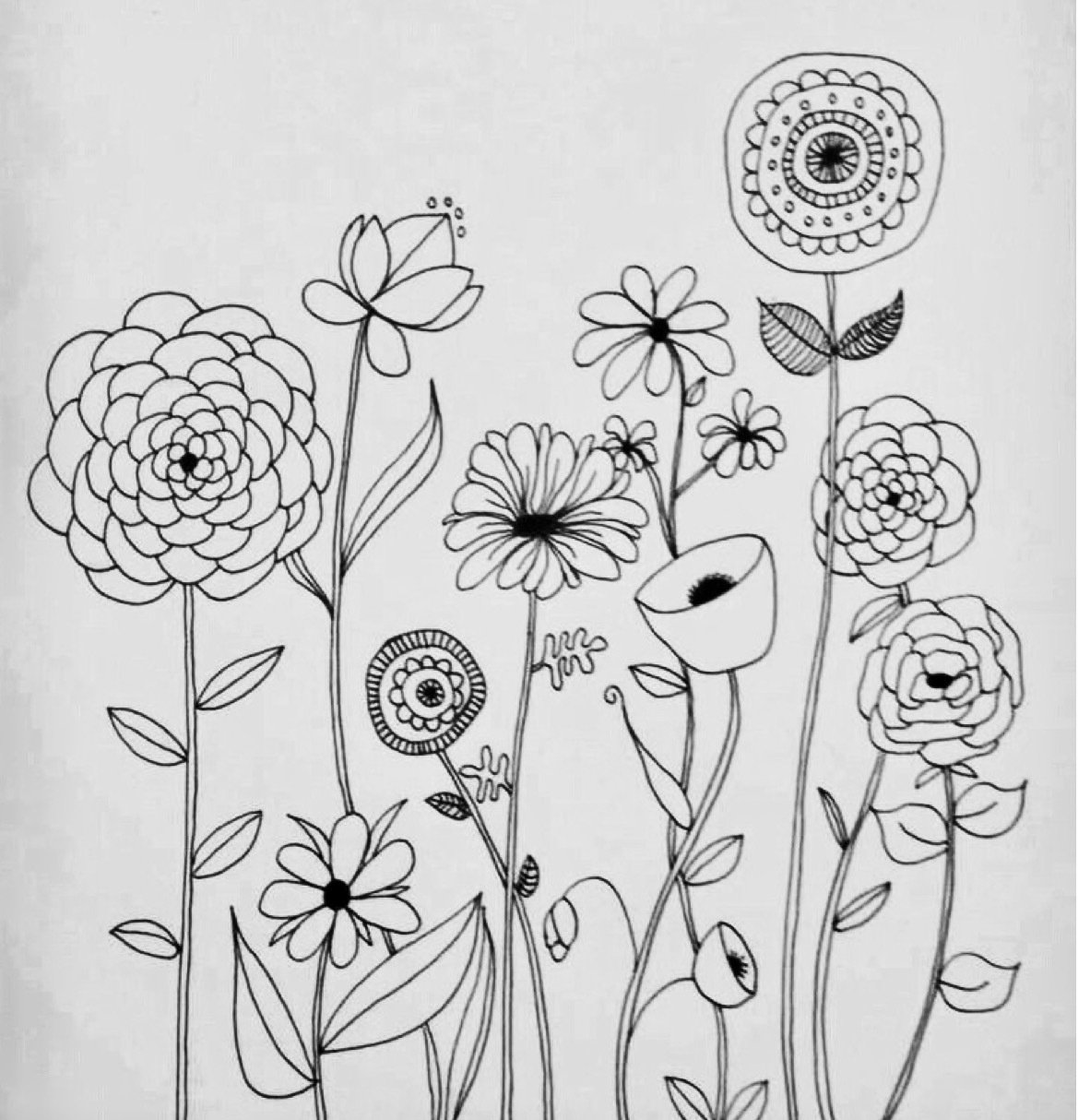 Рисуем стилизованные цветы