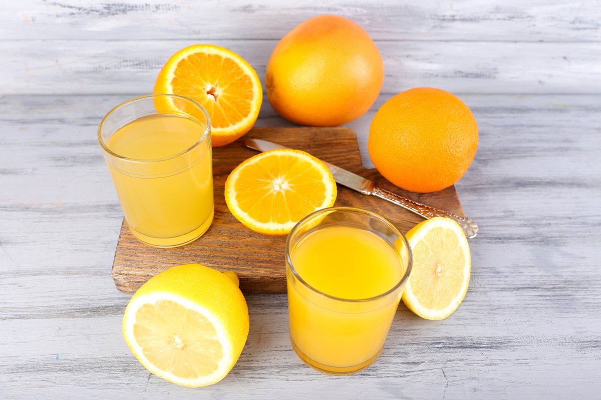 Свежевыжатые соки апельсиновый