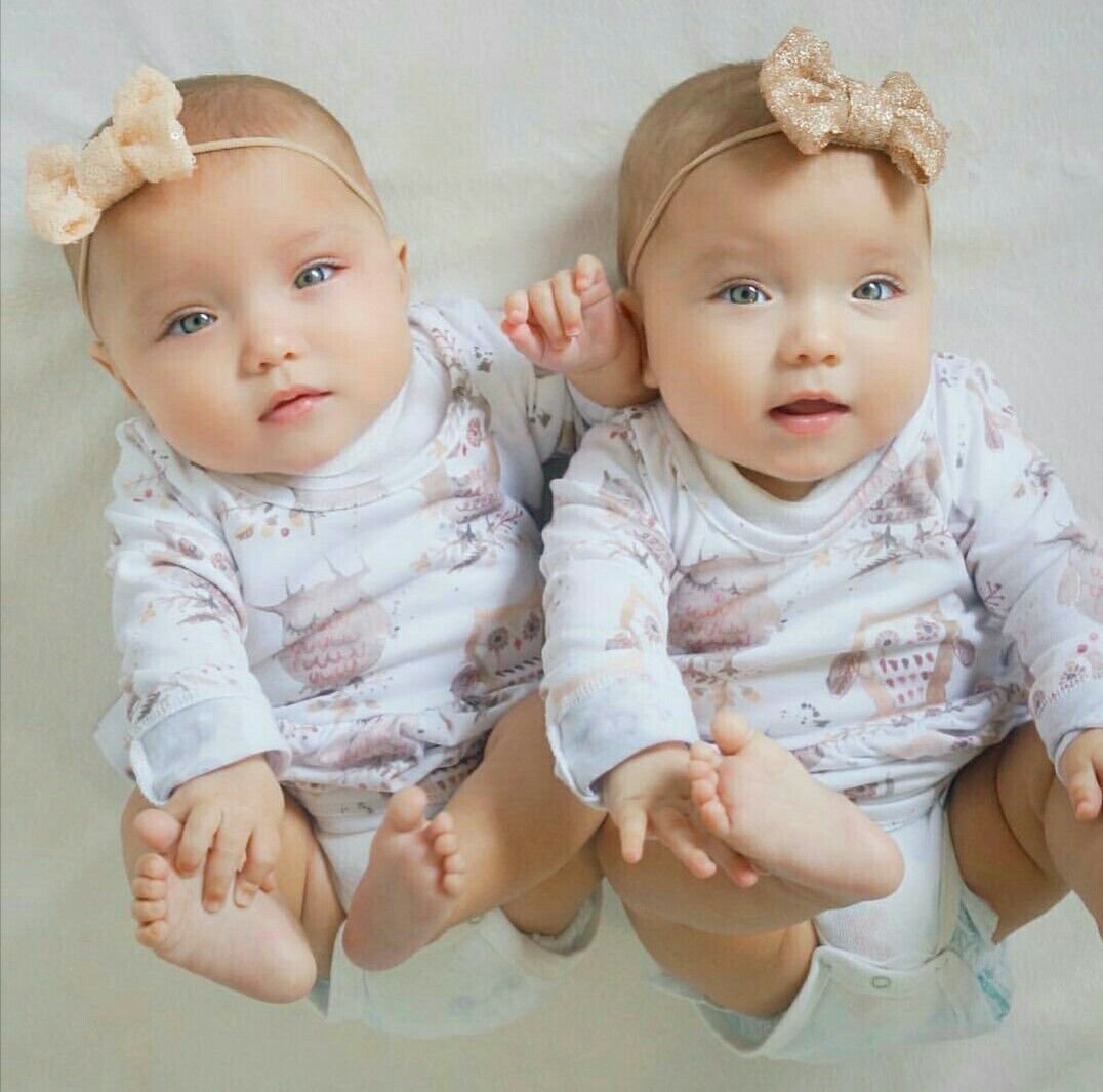 Фотосессия двойняшек