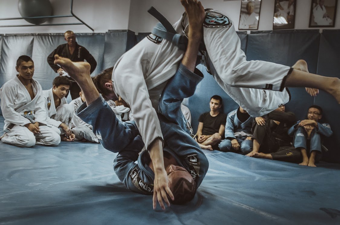 Jiu Jitsu Art бросок