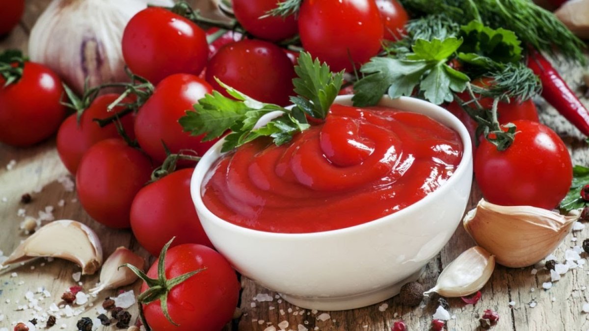 Кетчуп с помидорами