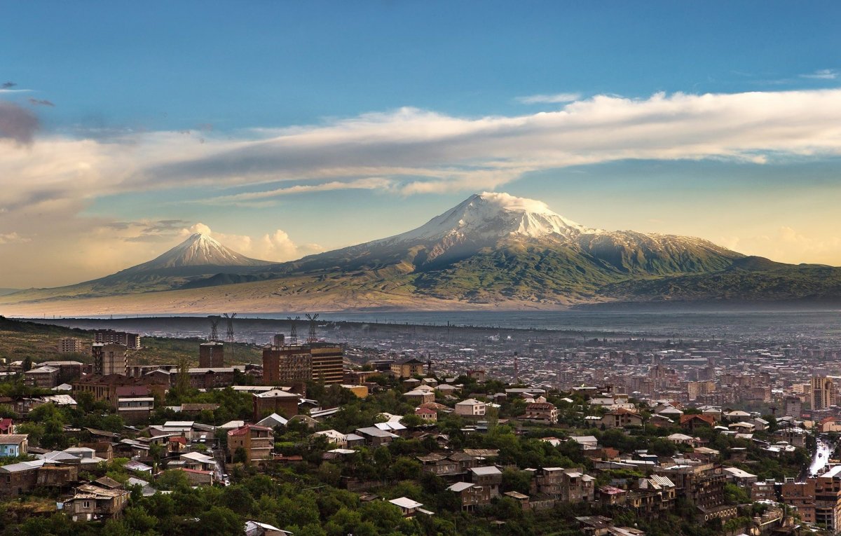 Гора Арарат вид из Еревана