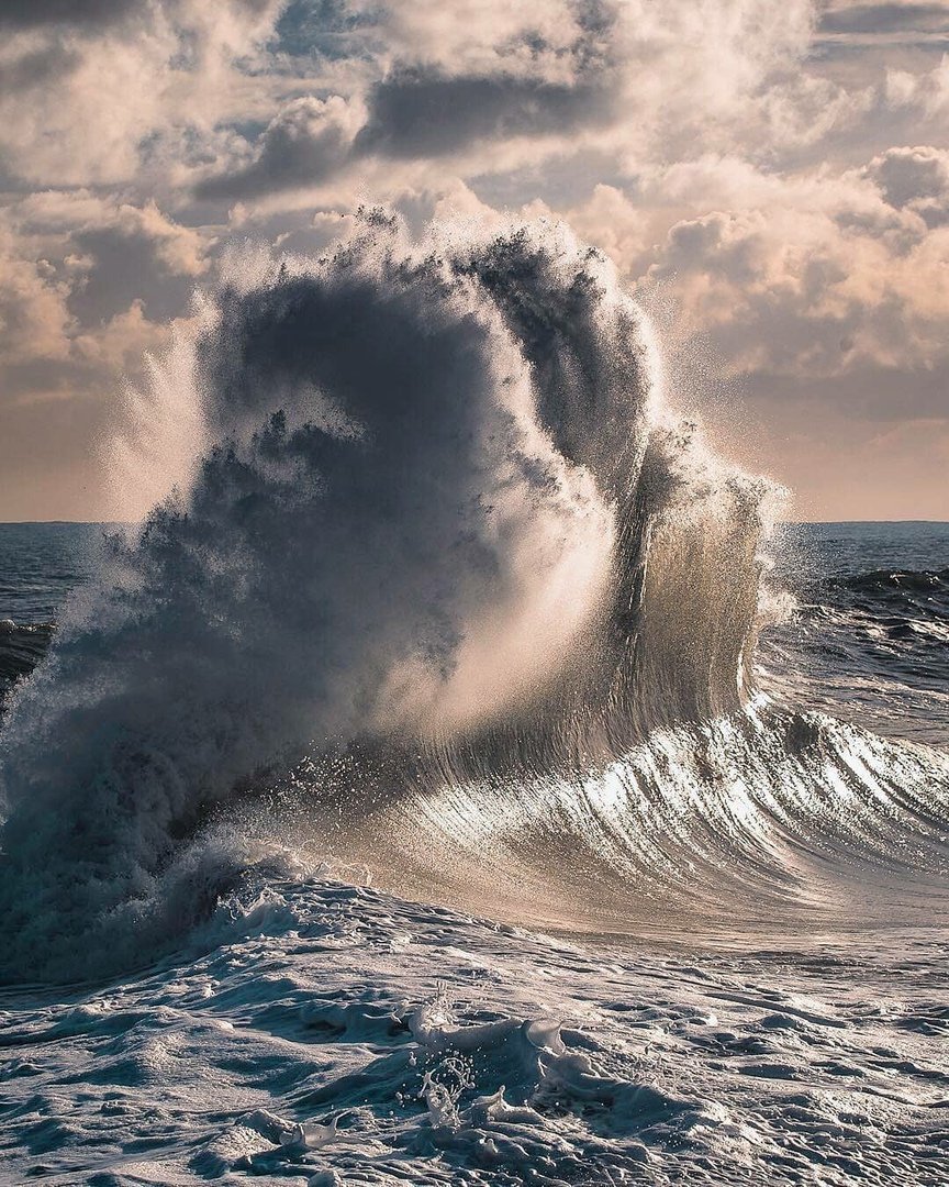 море шторм фото красивые