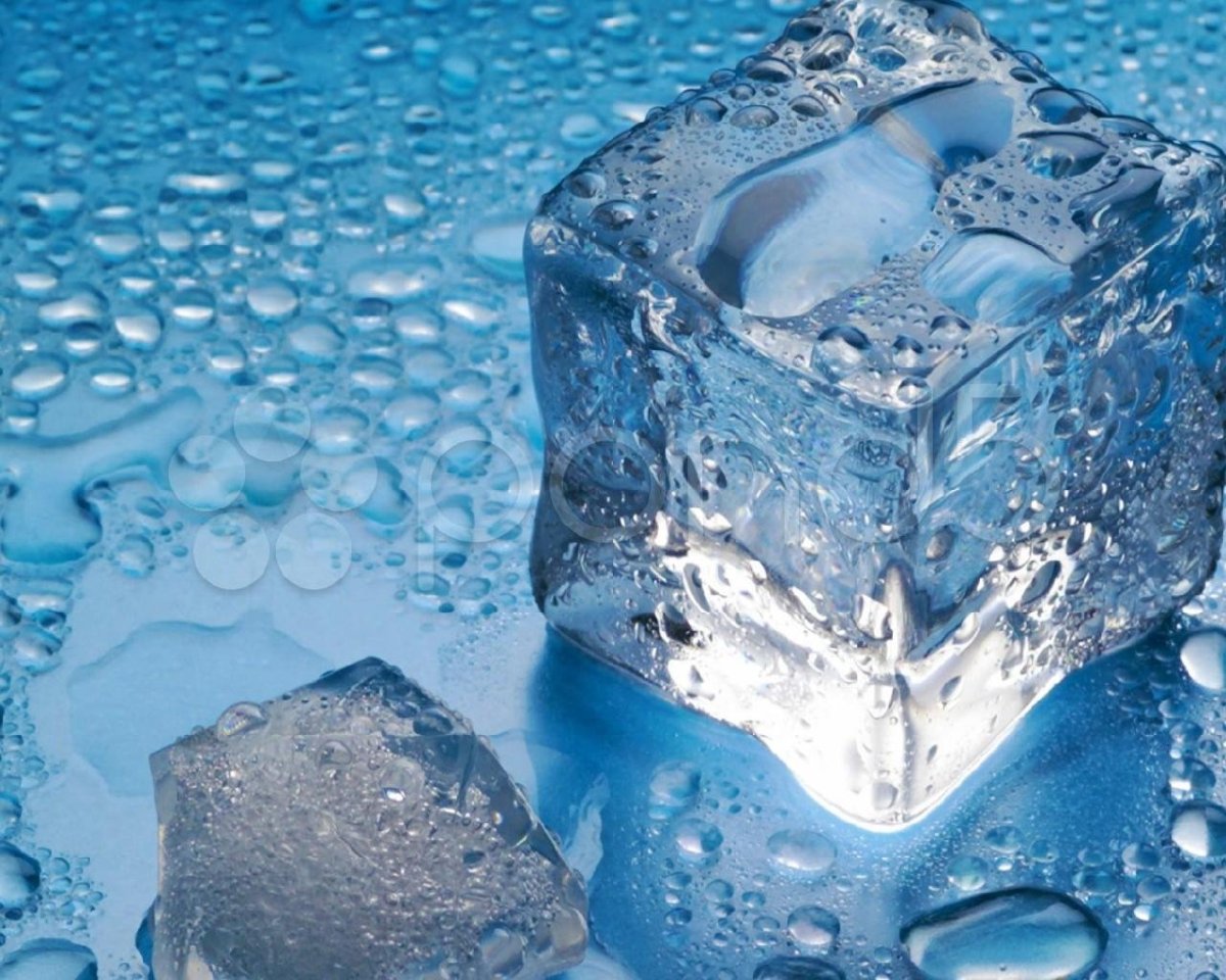 Вода со льдом