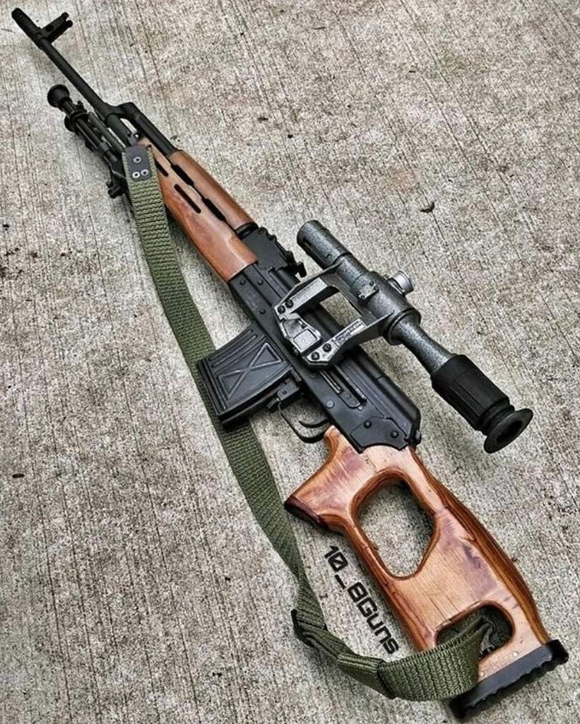 Снайперская винтовка СВД
