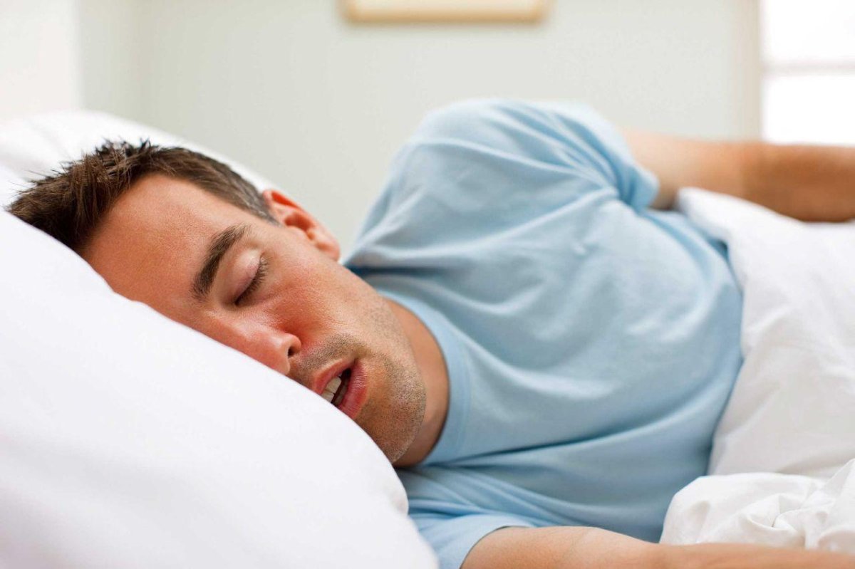 Почему человек когда спит дышит ртом
