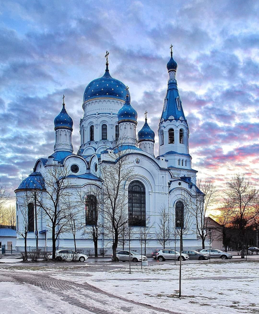 Голубой храм. Покровский собор Гатчина. Покровская Церковь Гатчина. Покровский собор, Гатчина, Ленинградская область.. Приход Покровского собора, Гатчина.