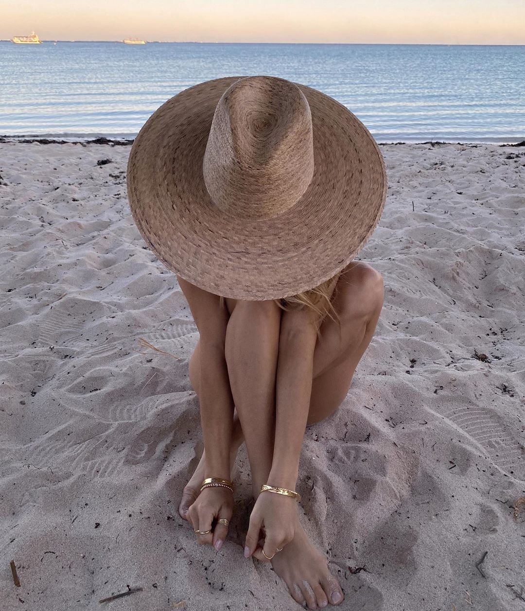шляпа пляж