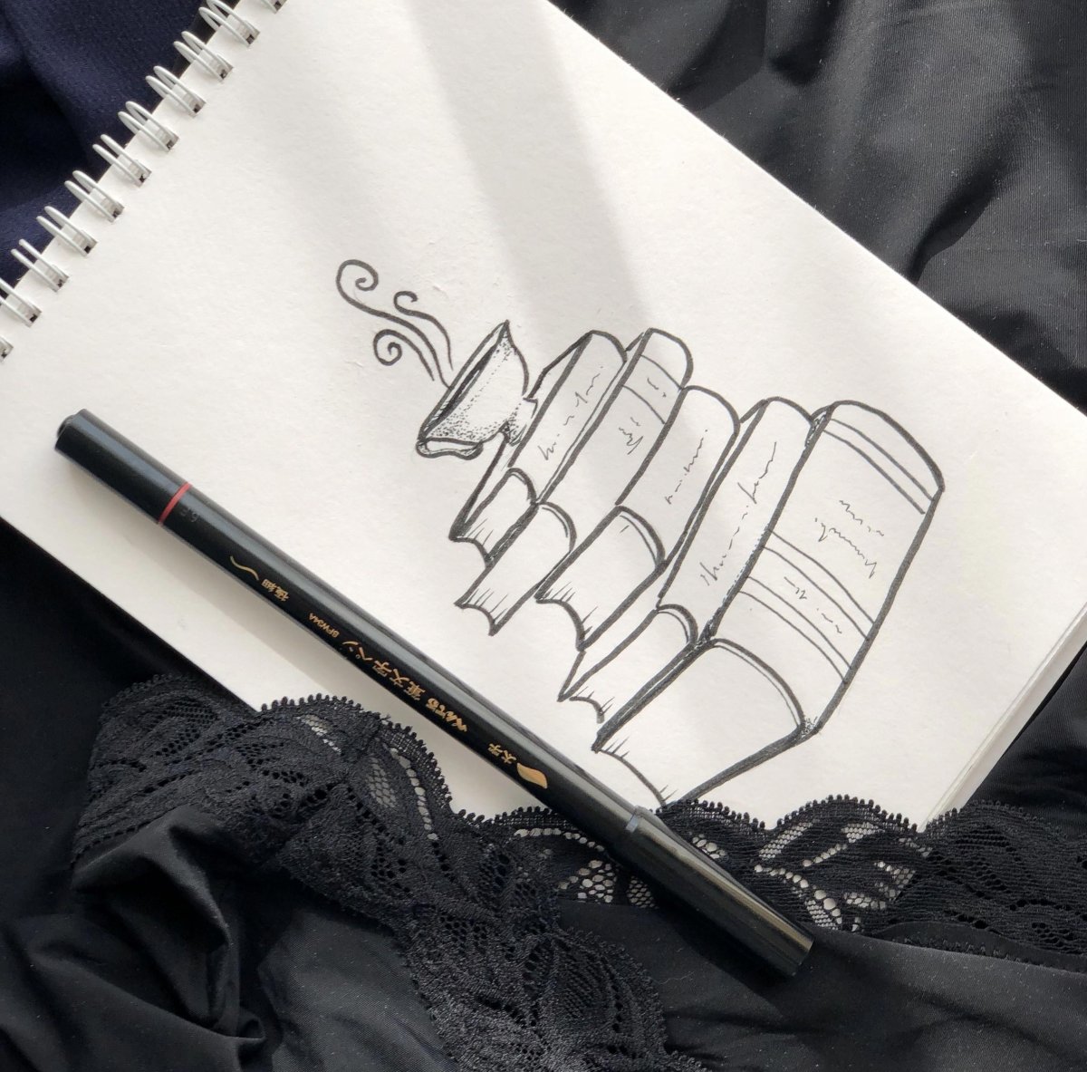 Спейч бук для рисования карандашом