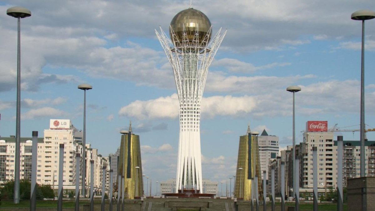 Столицы-монумента Астана-Байтерек