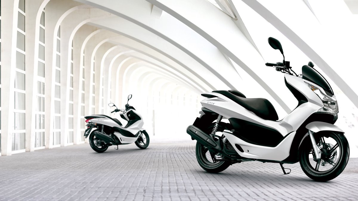 Honda NMAX скутер