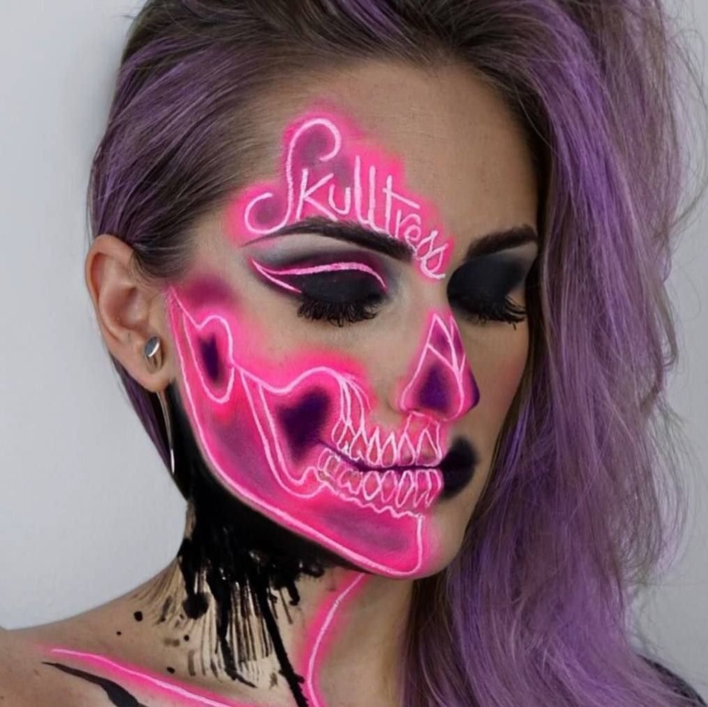 Неоновый макияж на Хэллоуин