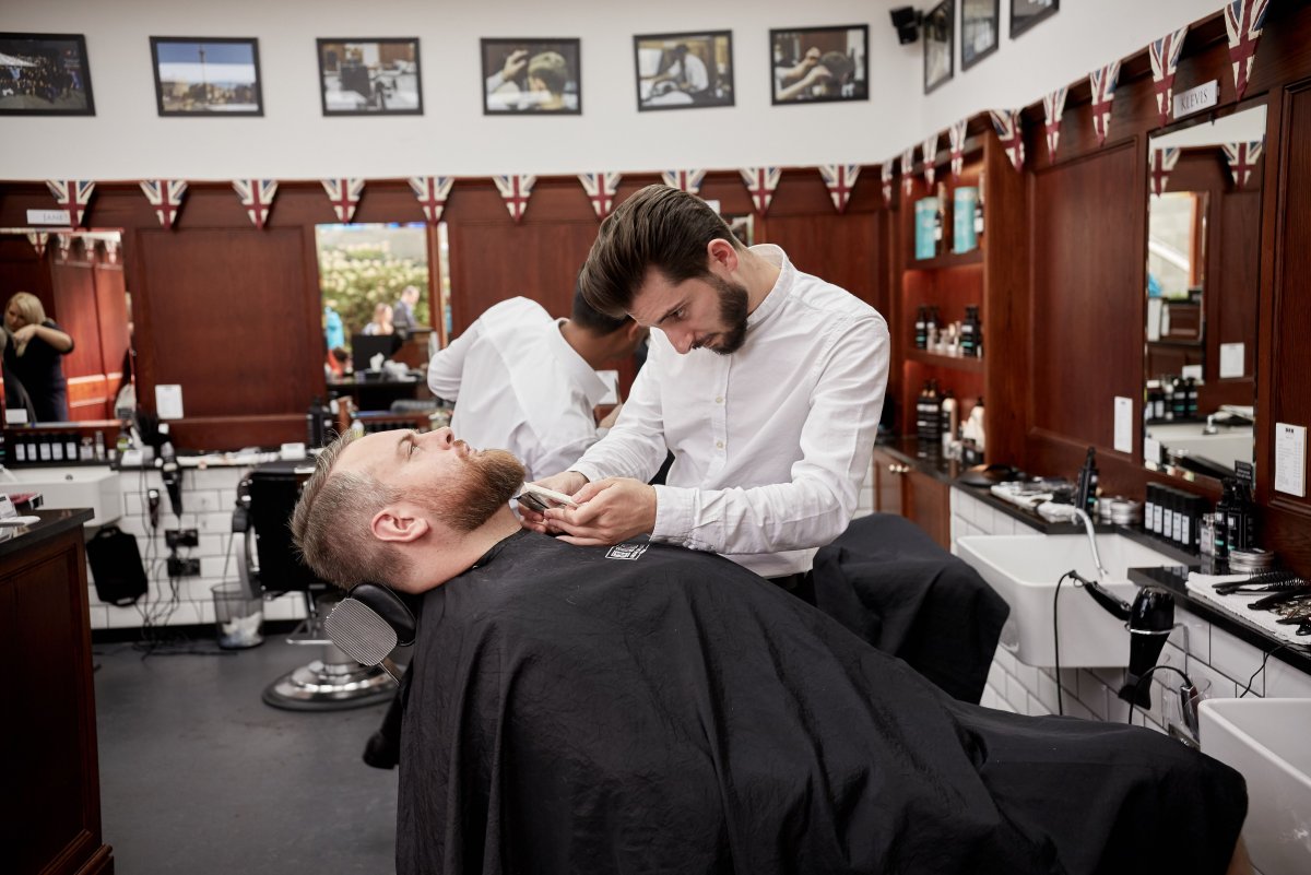The Barber парикмахерская