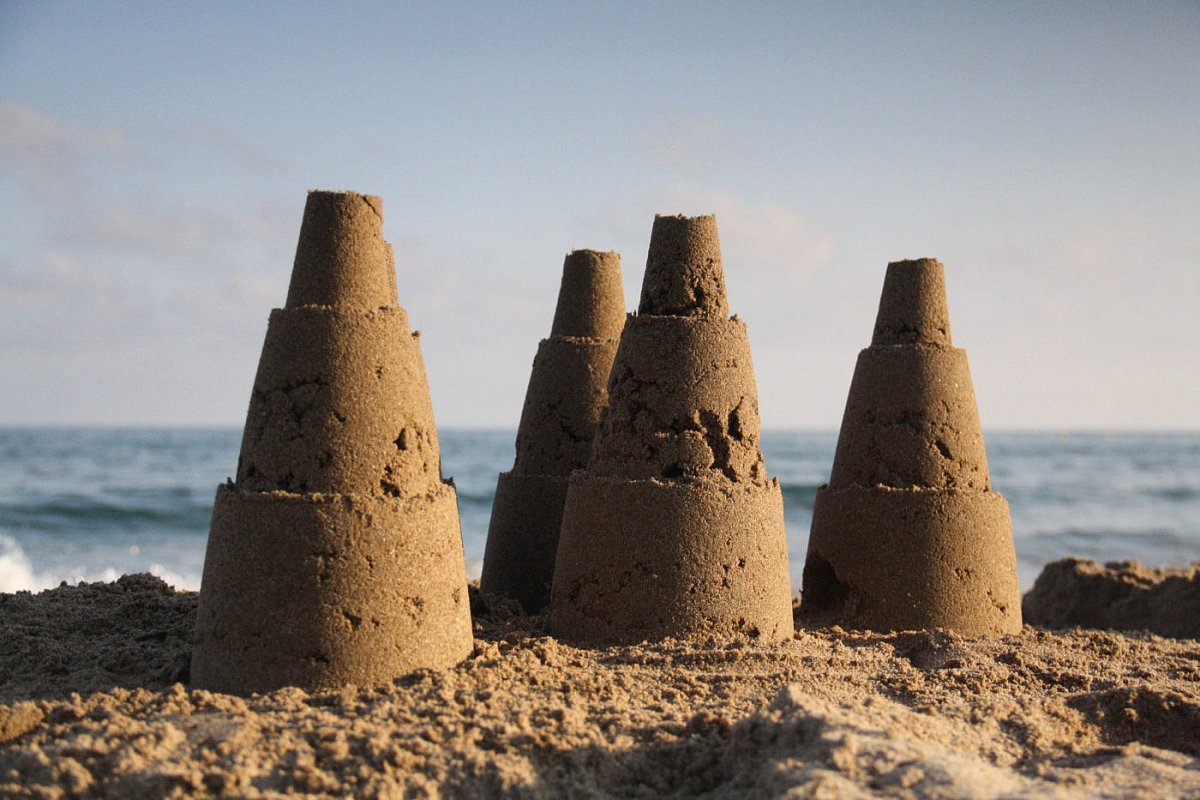 Башня из песка