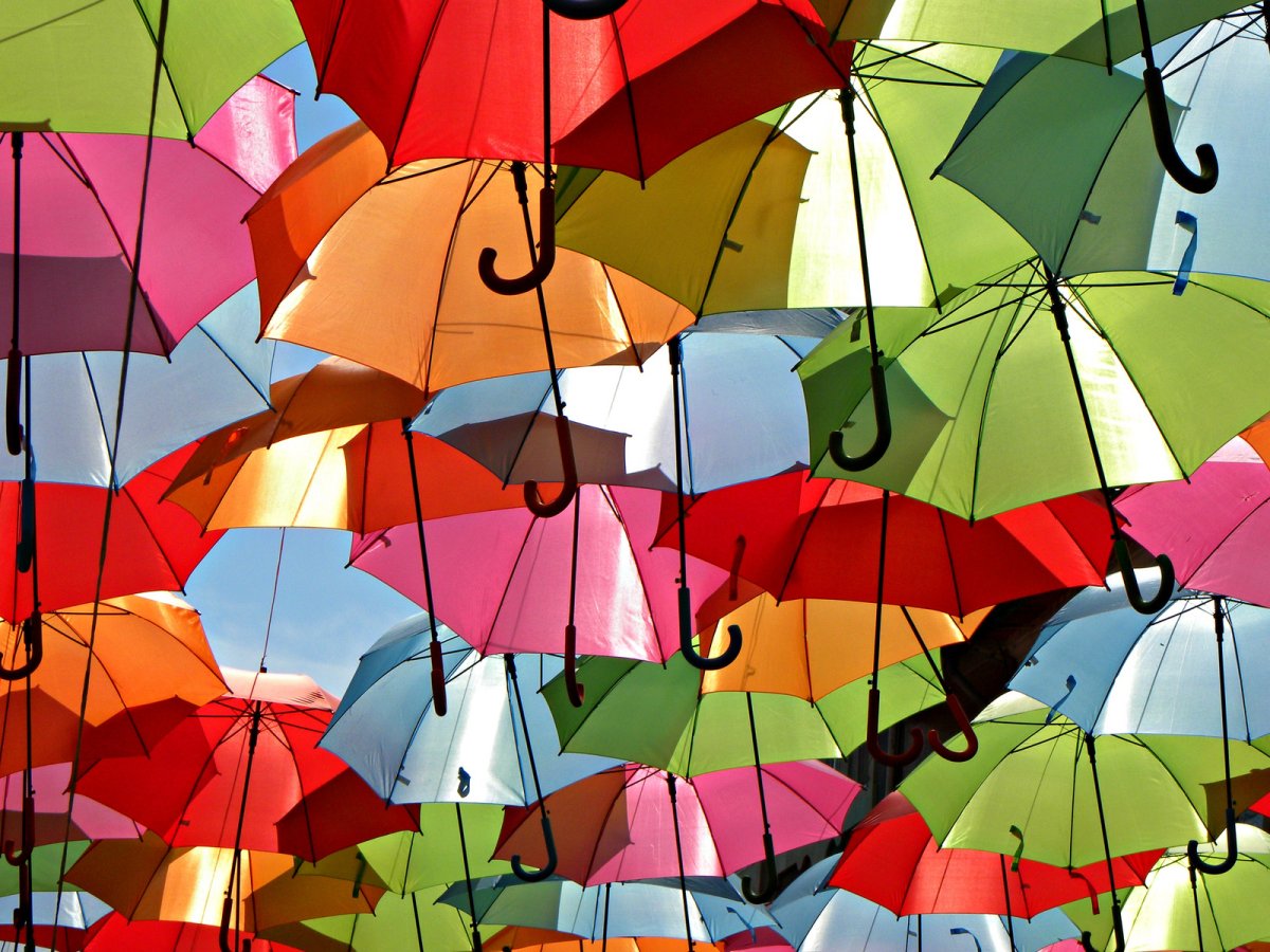 Небесные зонтики Португалия