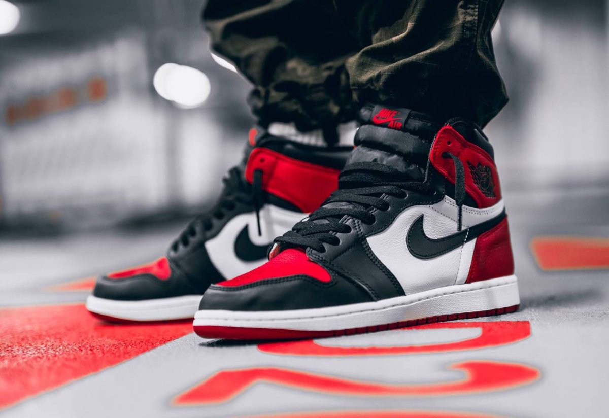 Jordan high red. Nike Air Jordan 1 High. Nike Air Jordan 1. Nike Air Jordan 1 Red. Nike Air Jordan 1 Retro.